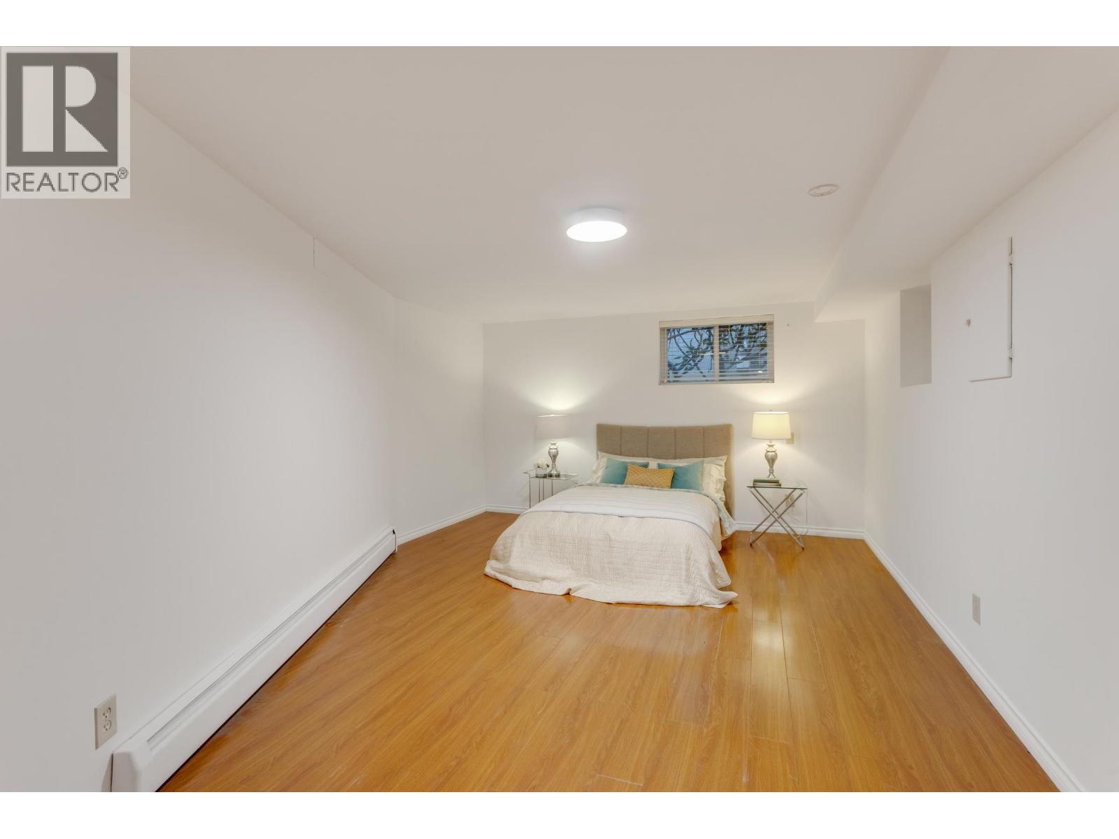 7362 Laburnum Street Property Photo 26