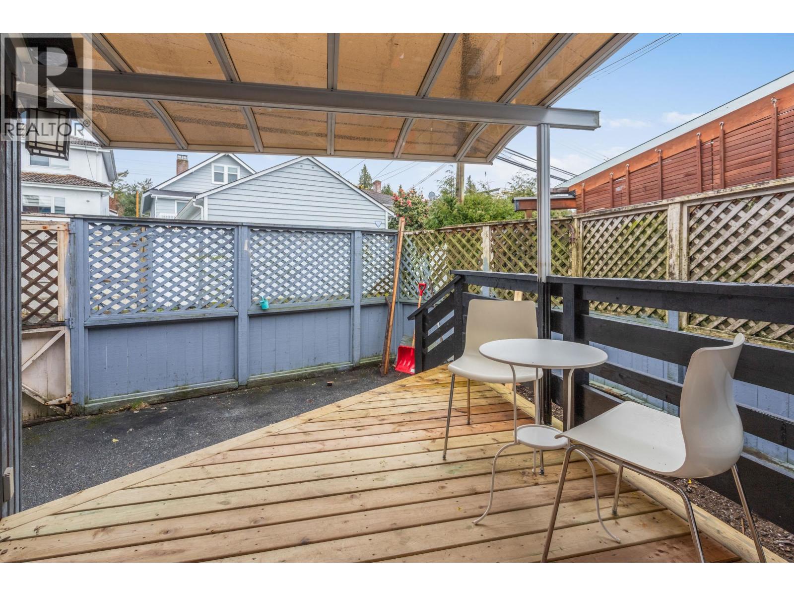 7362 Laburnum Street Property Photo 28