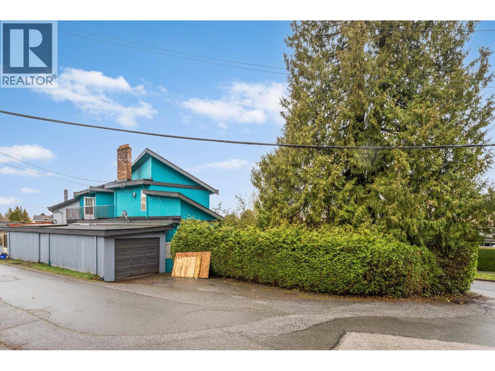 7362 Laburnum Street Property Photo 30