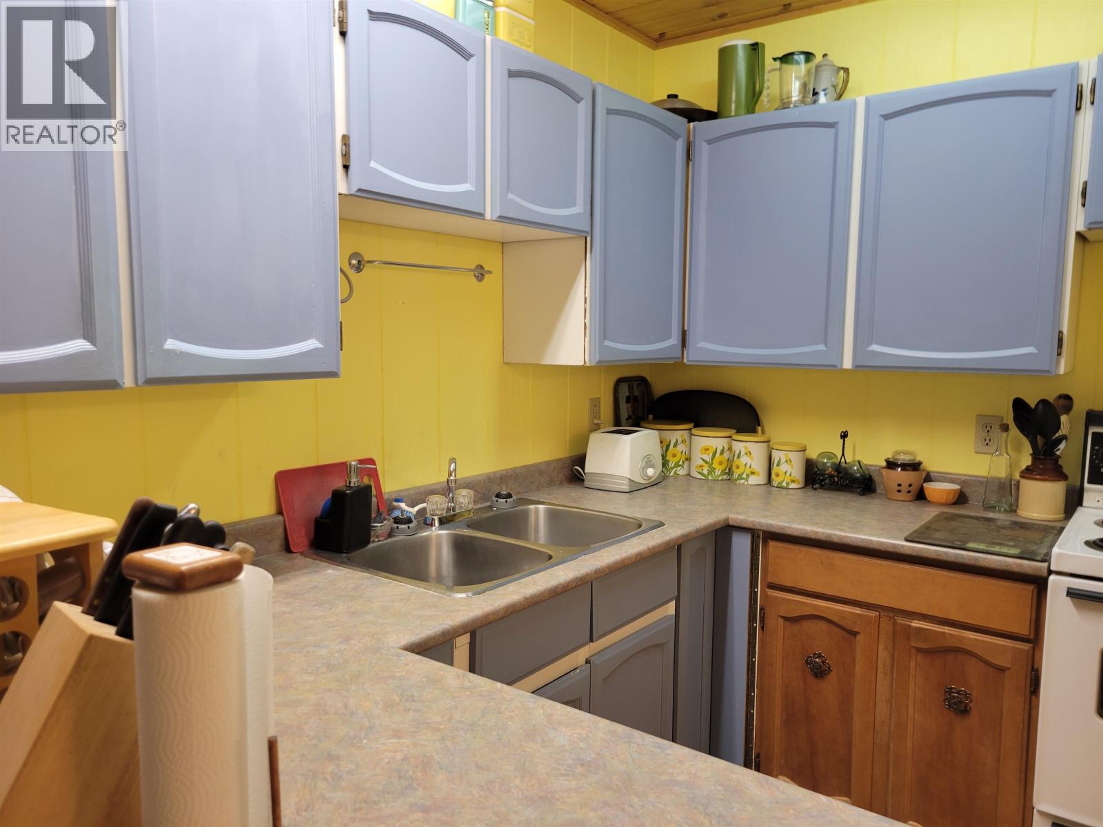 8858 Gala Bay Road Property Photo 13