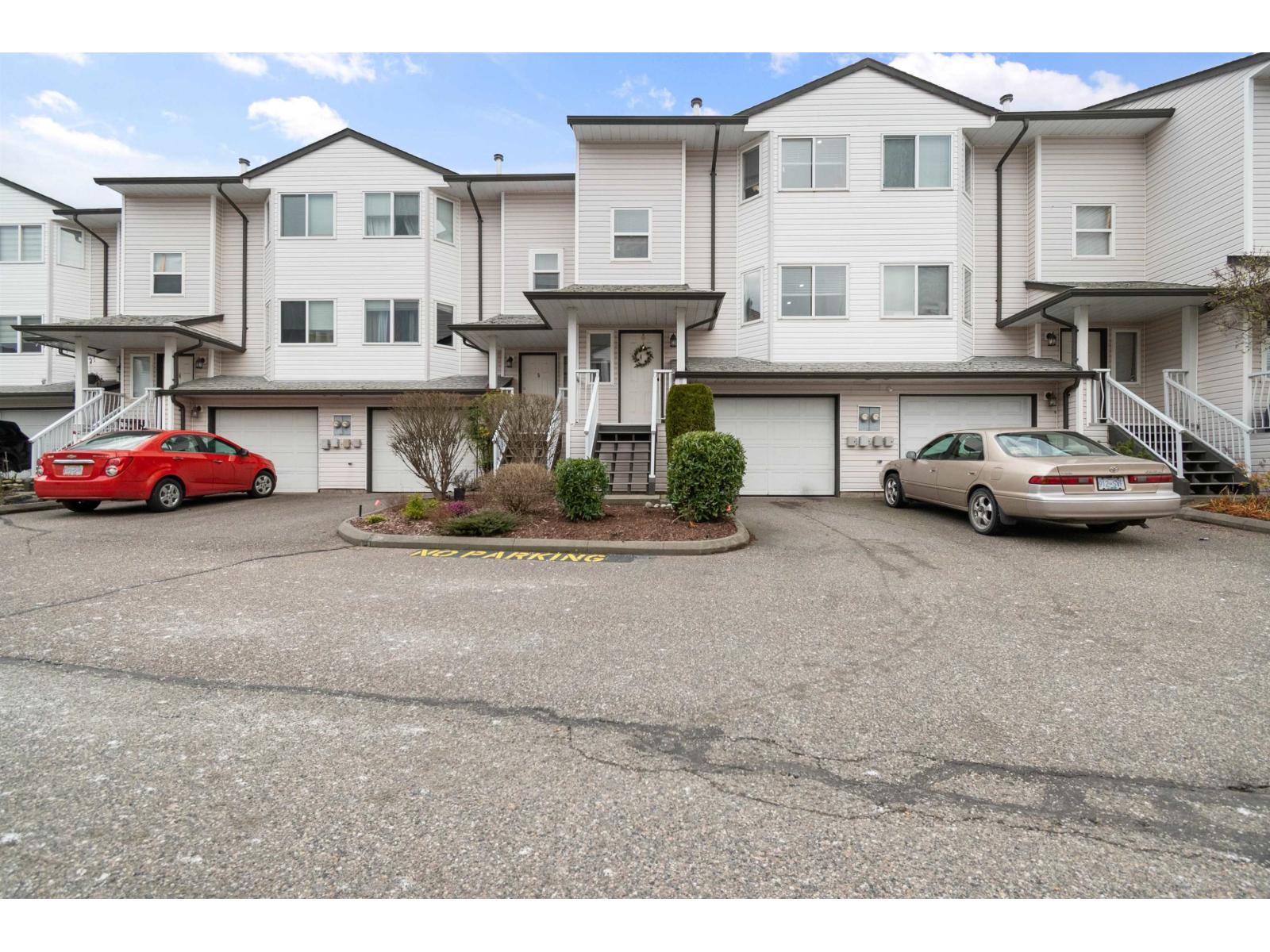 5950 VEDDER Road #4 Property Photo 1