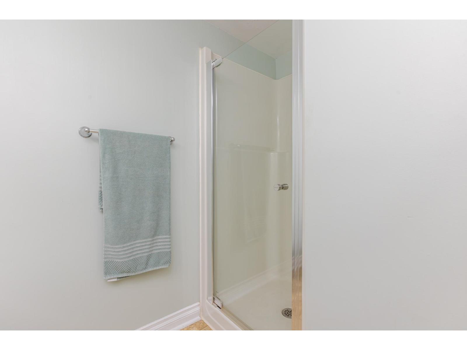 202 20433 53 Avenue Property Photo 27