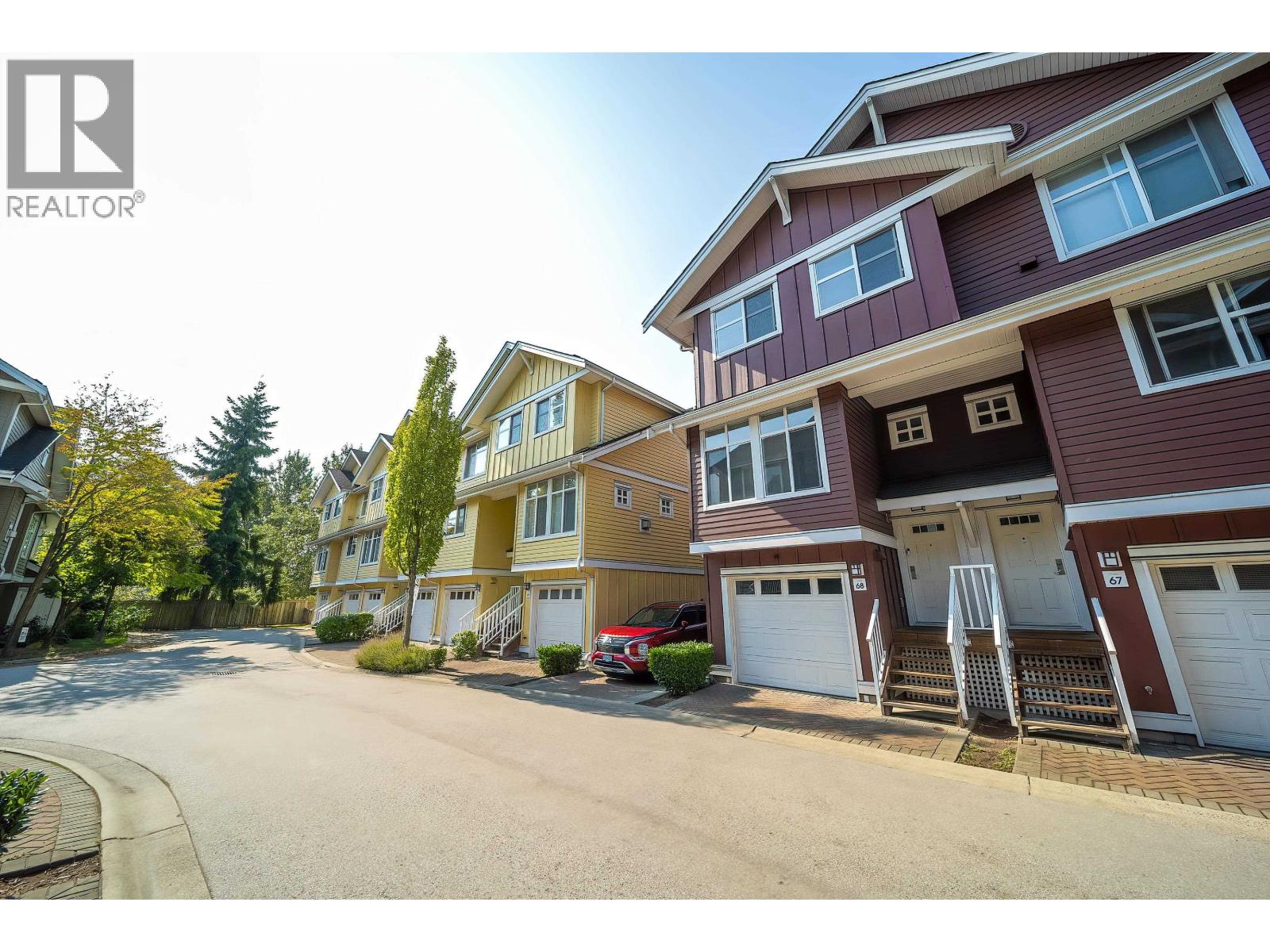 68 935 Ewen Avenue Property Photo 2