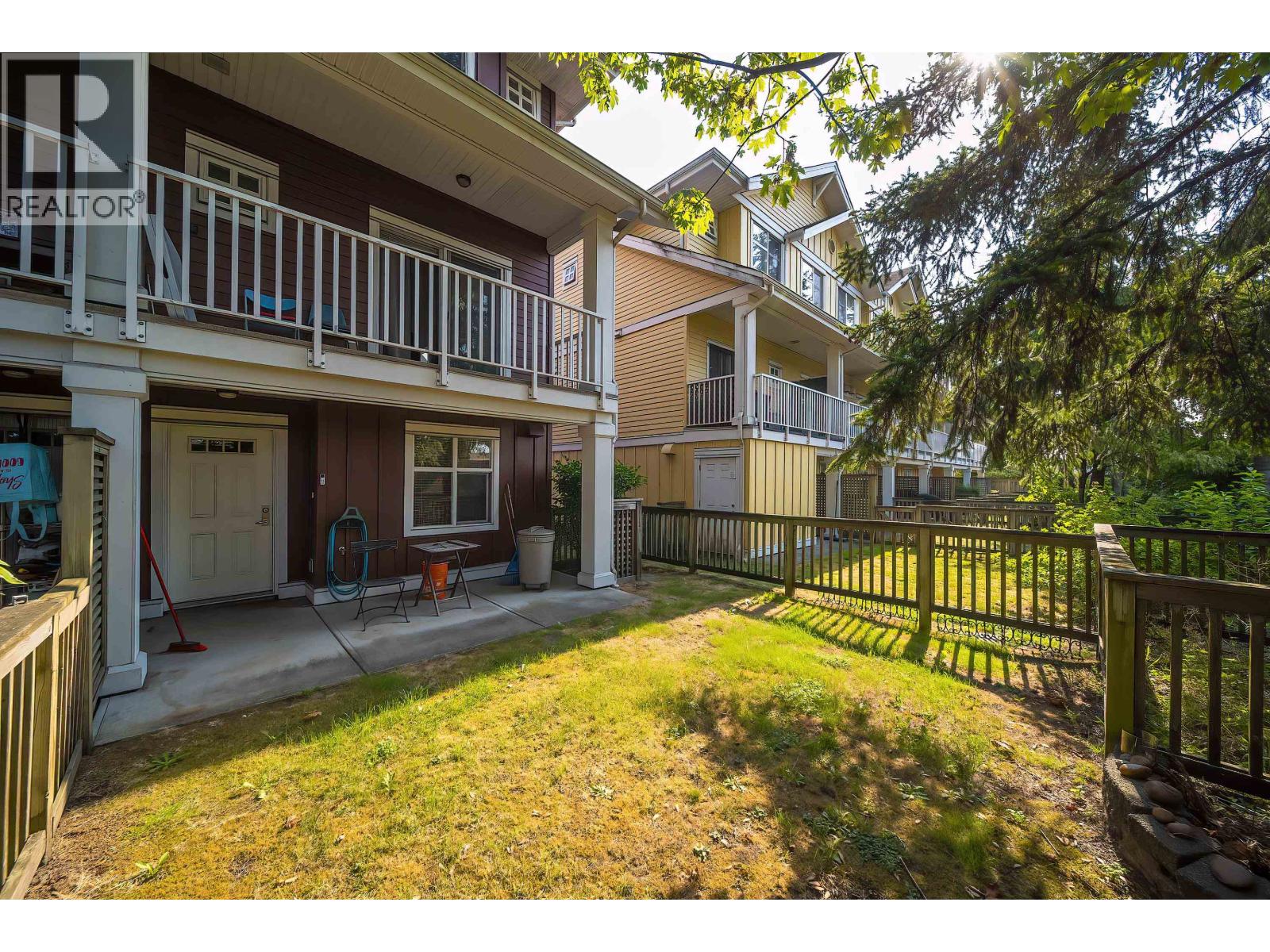 68 935 Ewen Avenue Property Photo 8