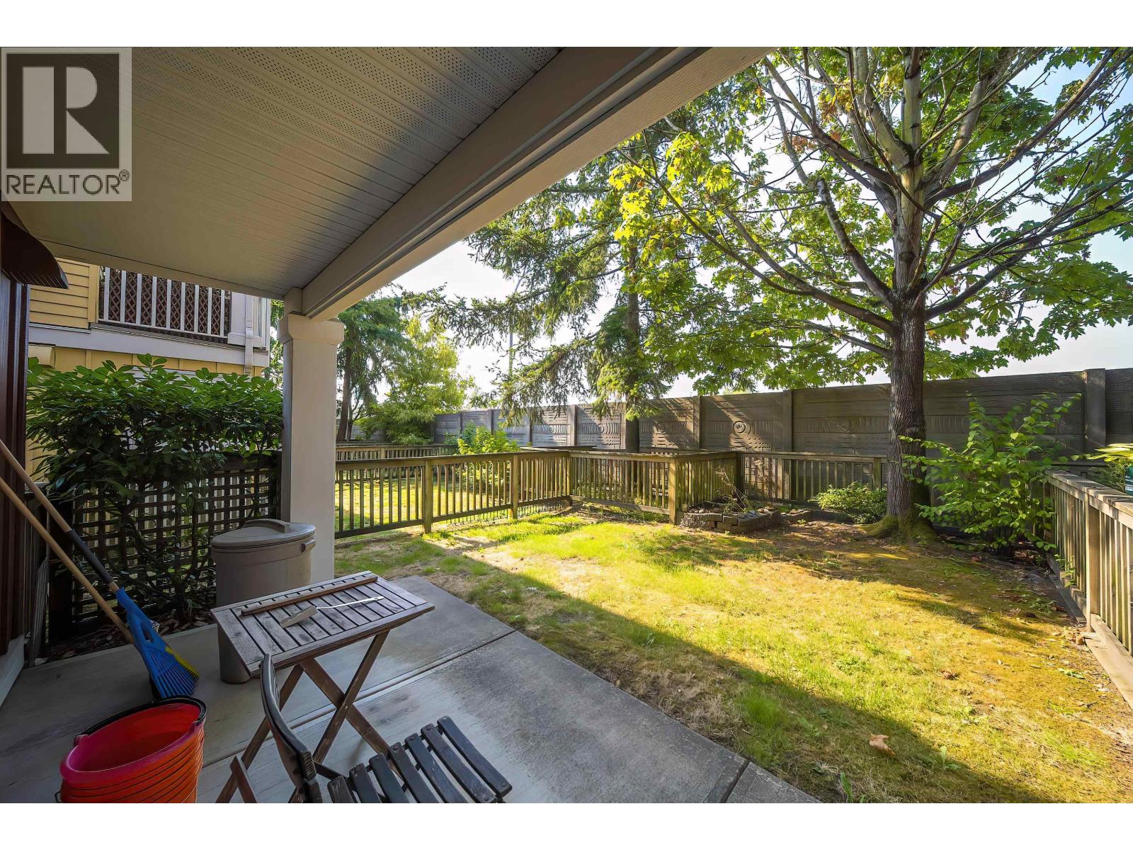 68 935 Ewen Avenue Property Photo 9