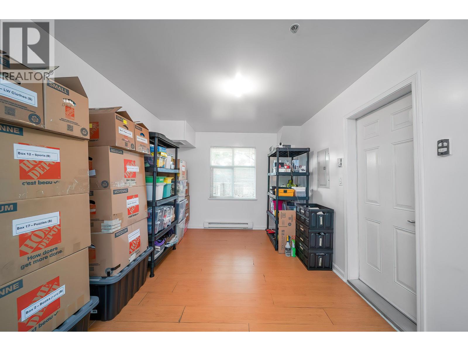 68 935 Ewen Avenue Property Photo 14