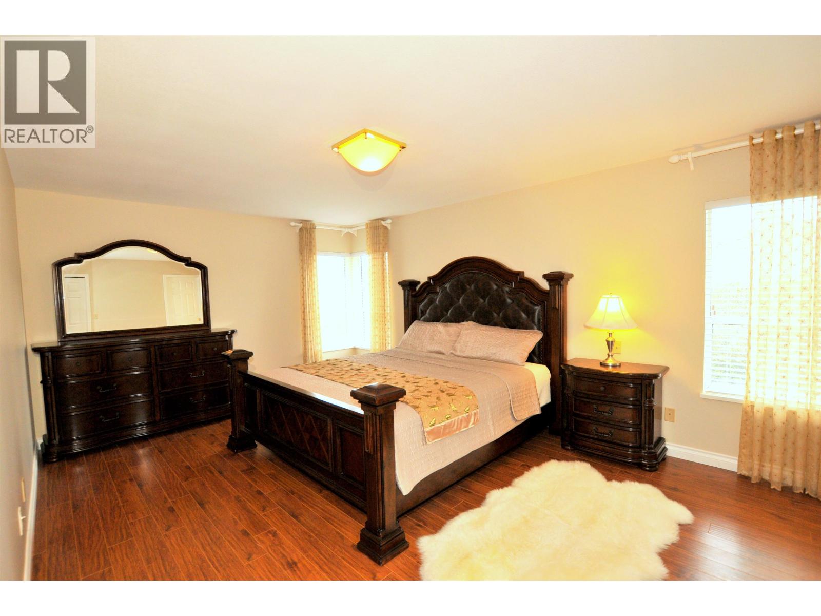 6823 Grant Place Property Photo 10