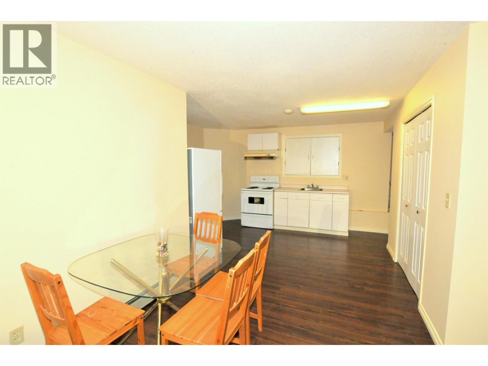 6823 Grant Place Property Photo 19