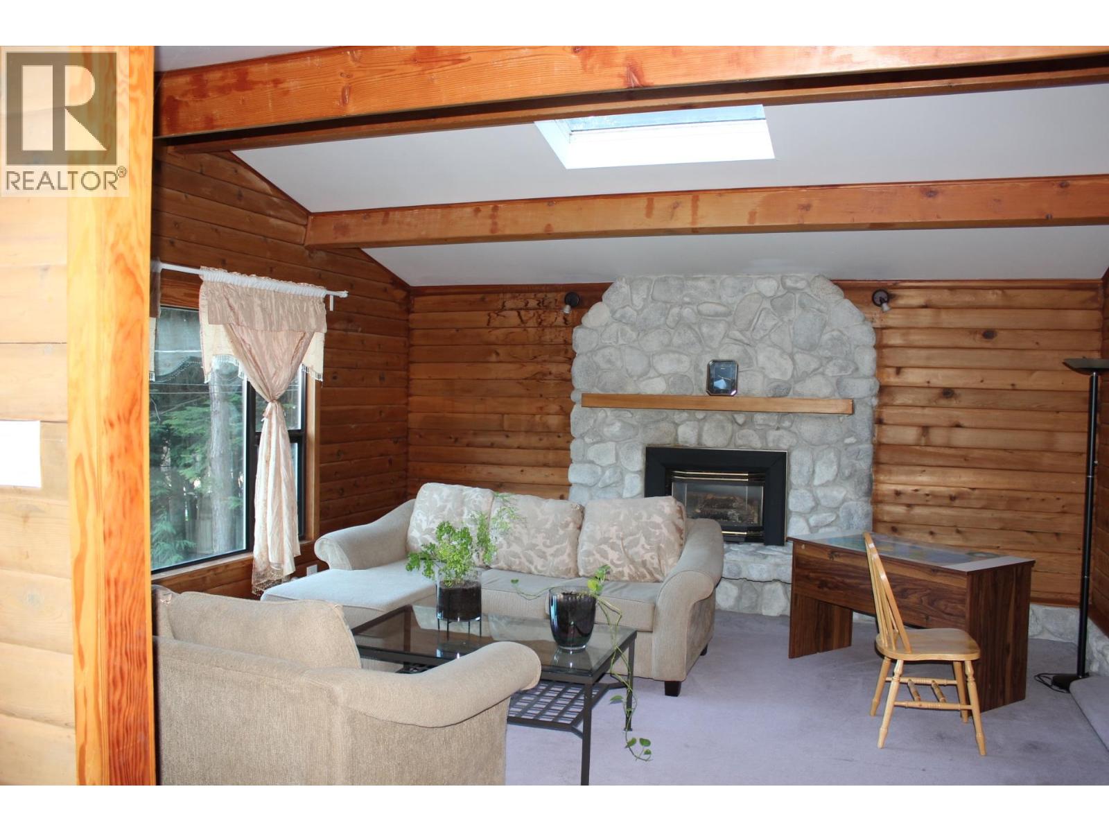 1472 Pipeline Road Property Photo 8