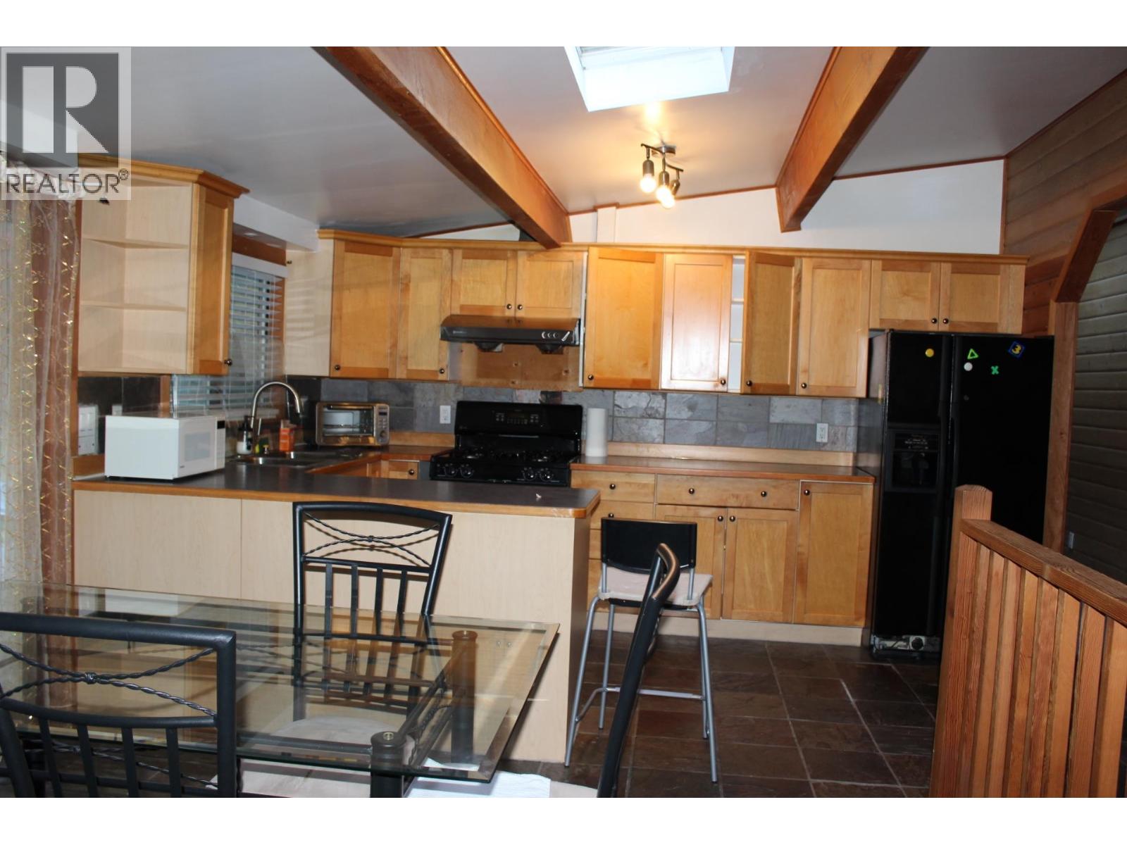 1472 Pipeline Road Property Photo 11