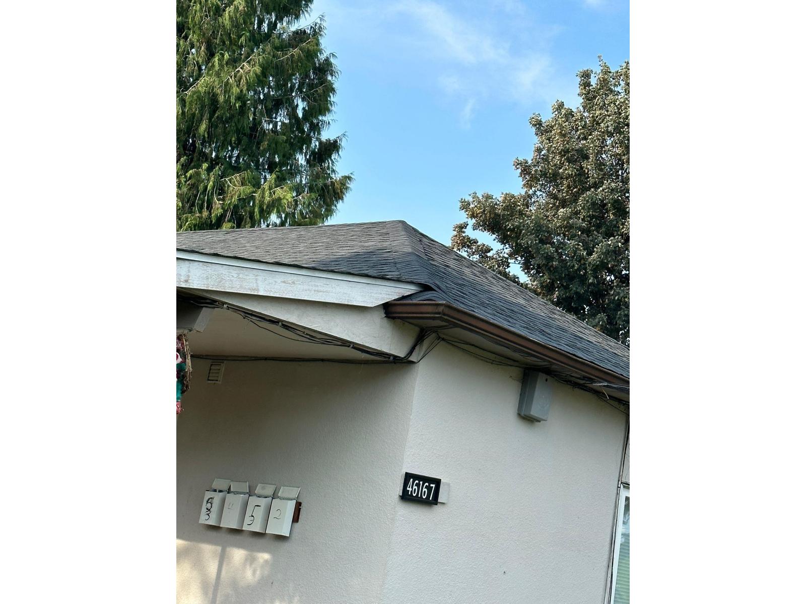 46167 Cleveland Avenue Property Photo 2
