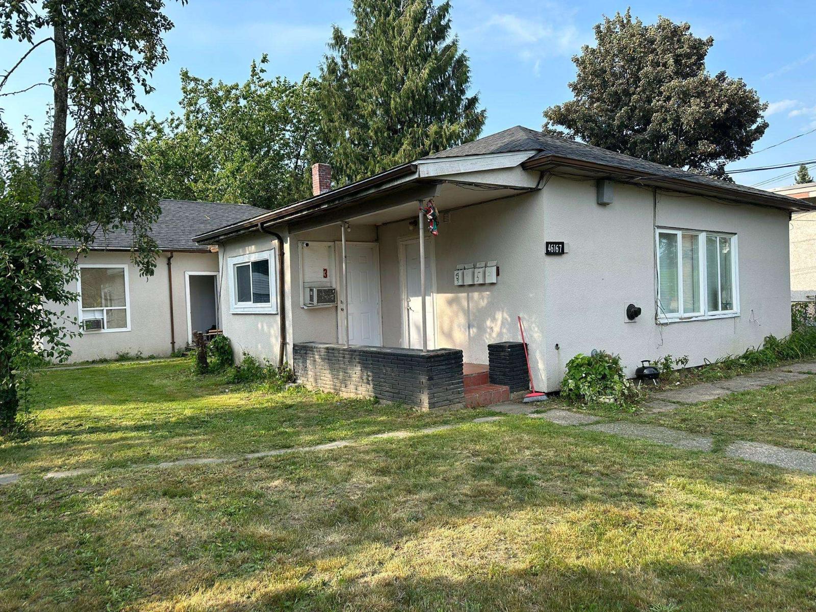 46167 Cleveland Avenue Property Photo 4