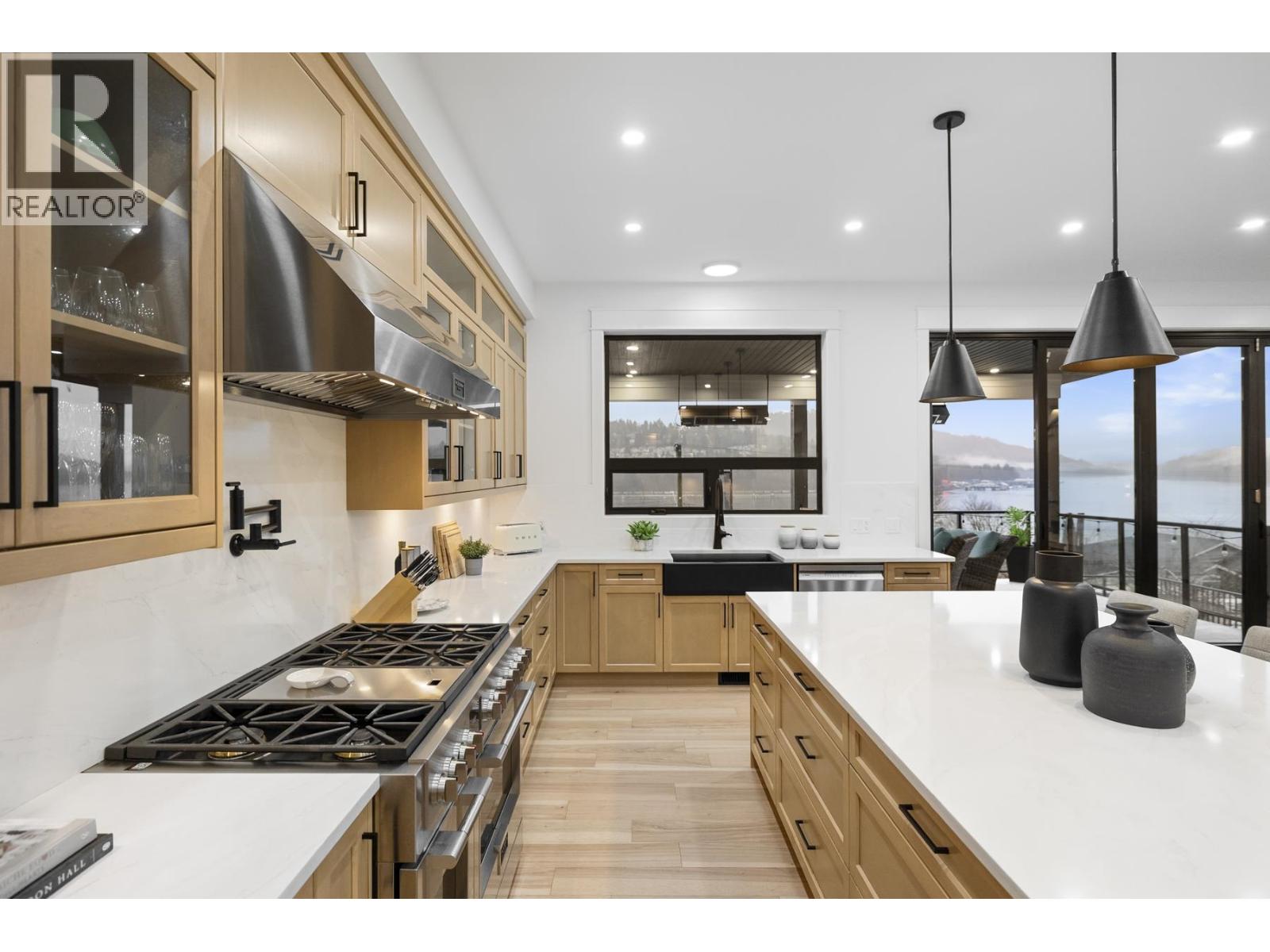 1007 Ioco Road Property Photo 14