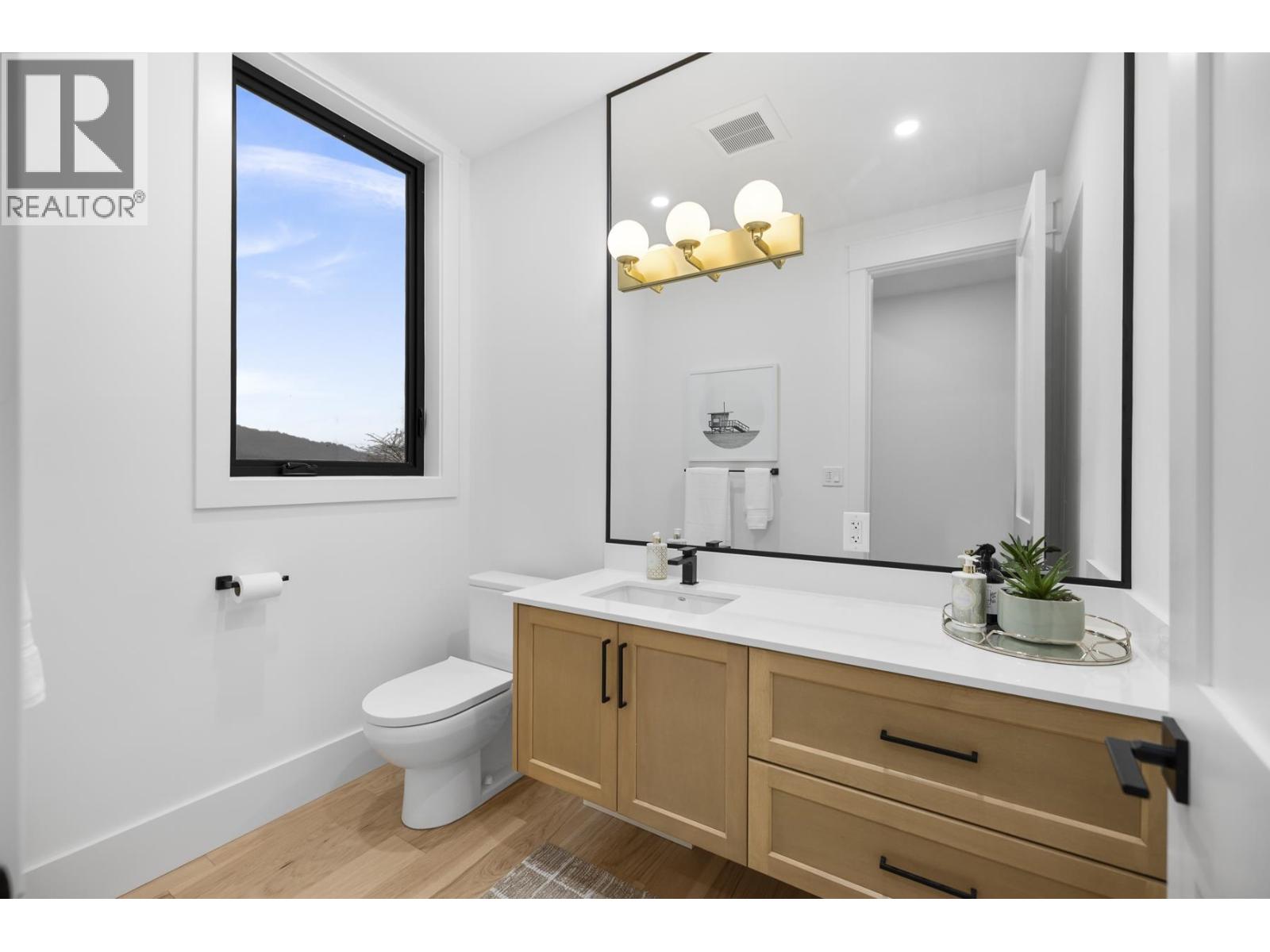 1007 Ioco Road Property Photo 21