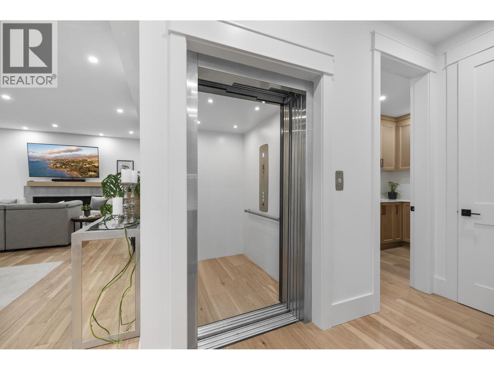 1007 Ioco Road Property Photo 24