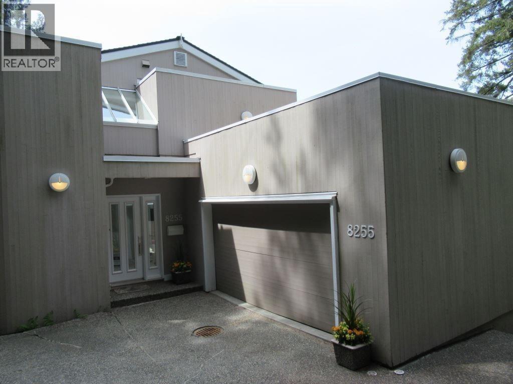 8255 Pasco Road Property Photo 5