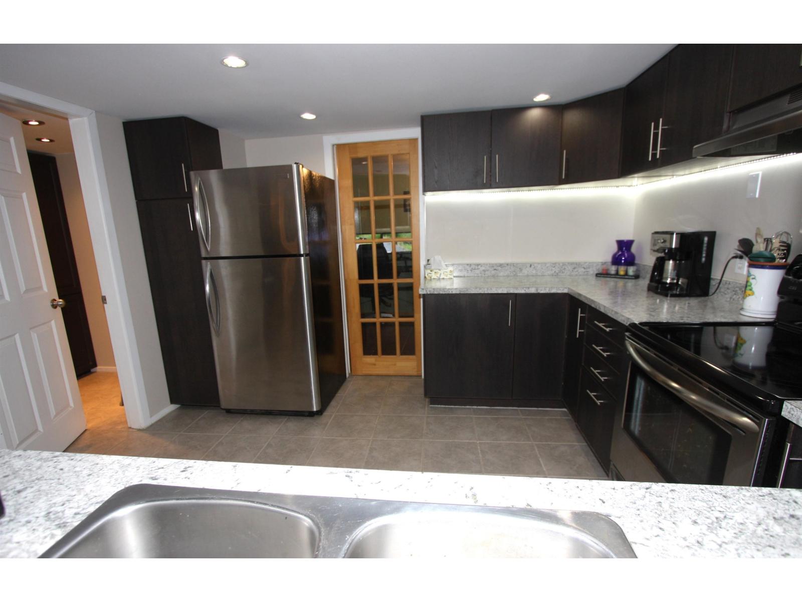 43 32361 Mcrae Avenue Property Photo 3