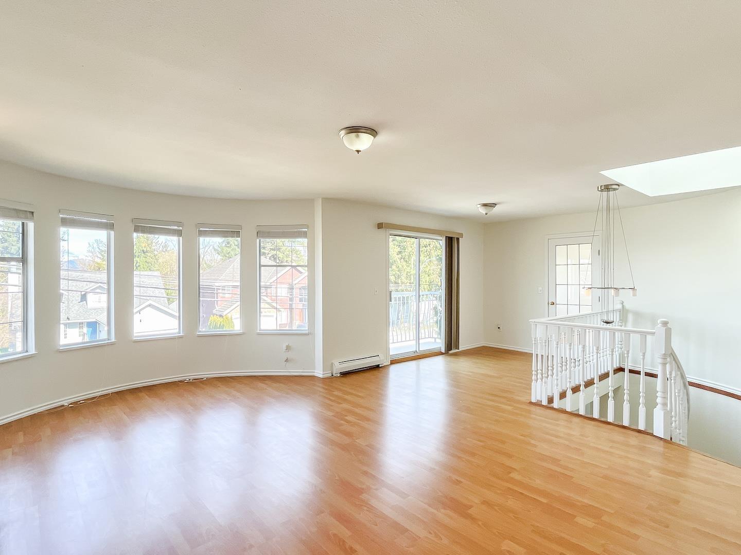 11942 99 Avenue Property Photo 2