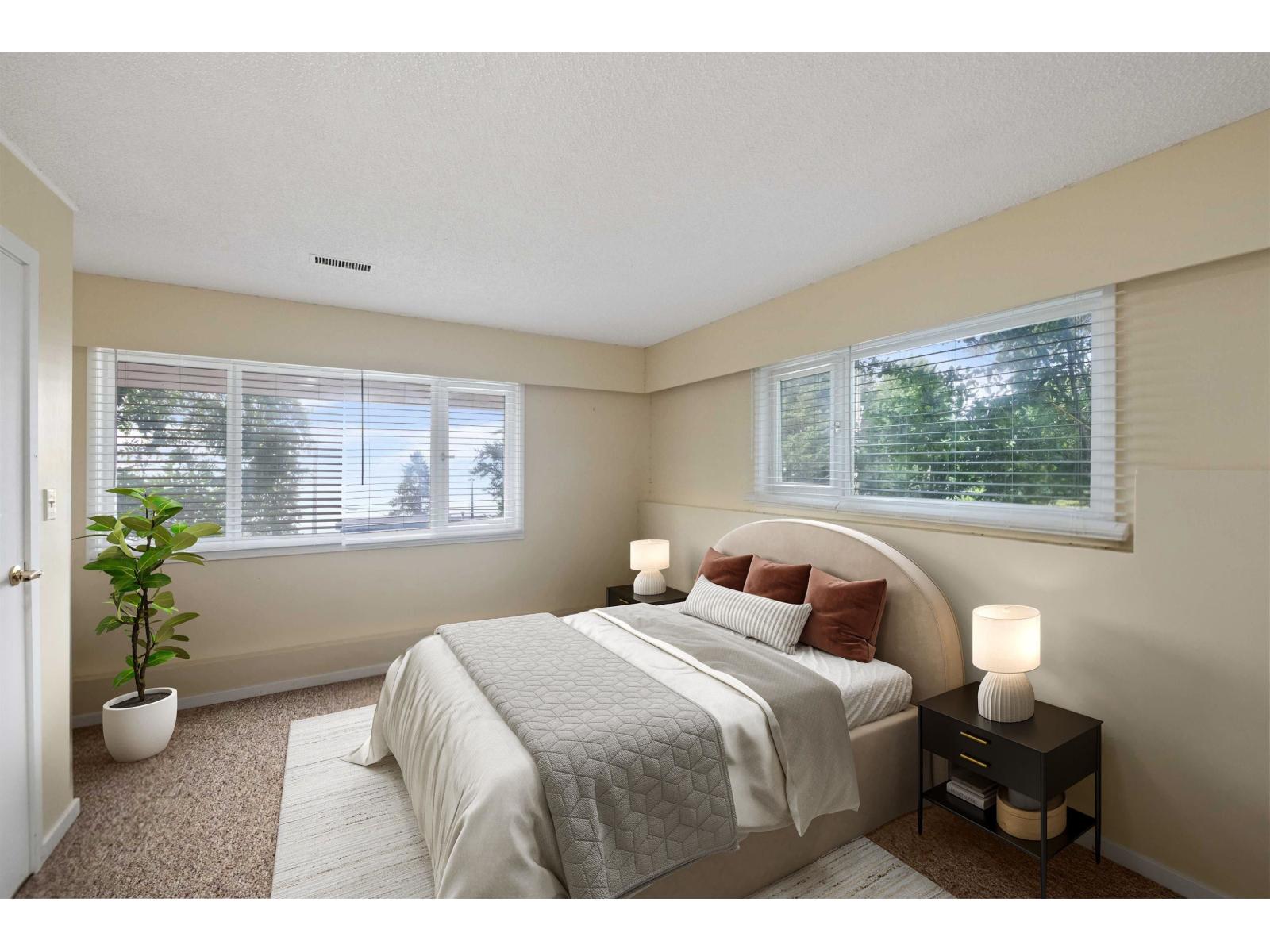 14310 Sunset Drive Property Photo 24