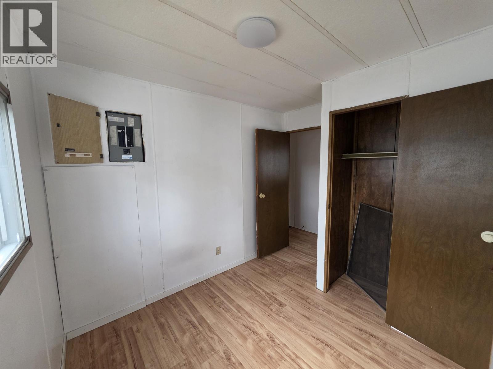 21 654 North Fraser Drive Property Photo 12