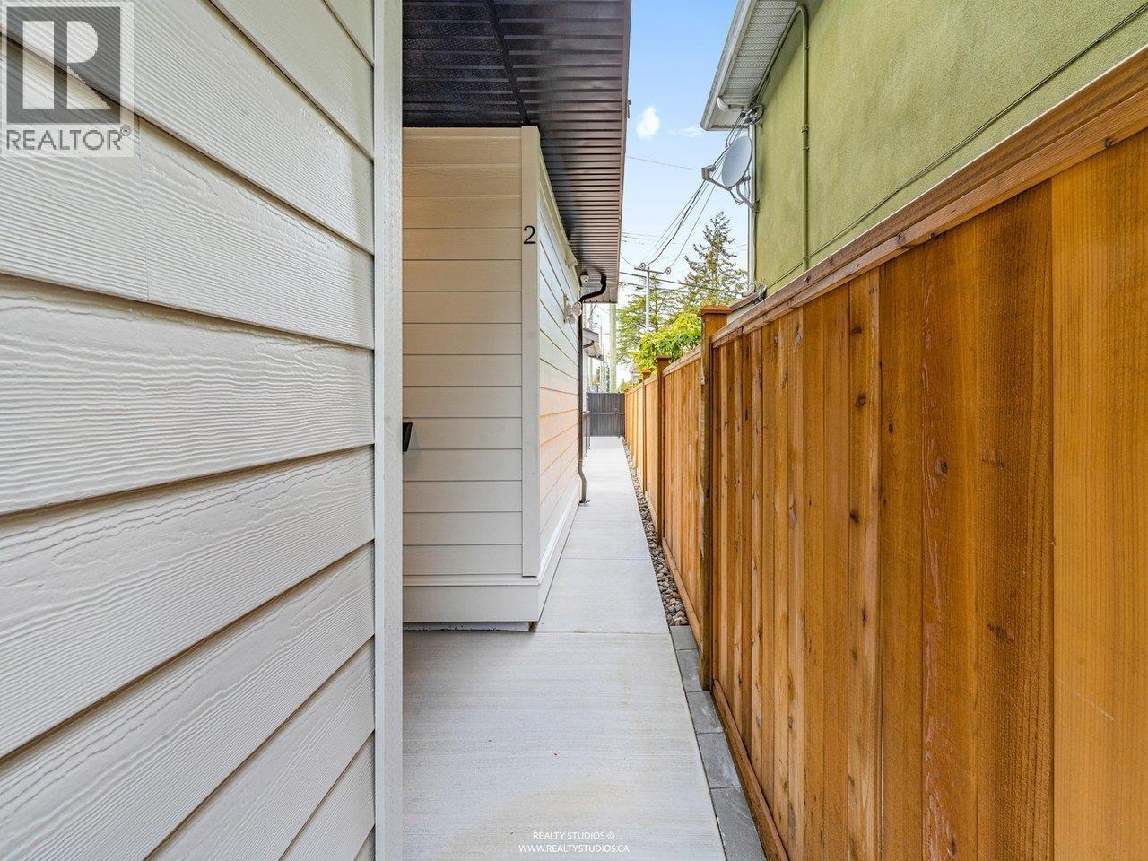 2 4257 Knight Street Property Photo 34