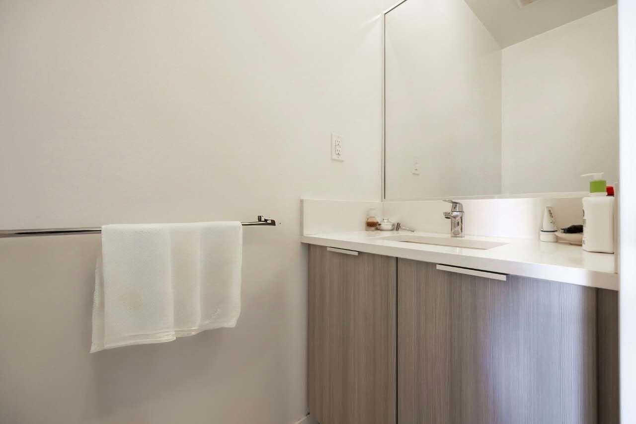 104 13308 Central Avenue Property Photo 10