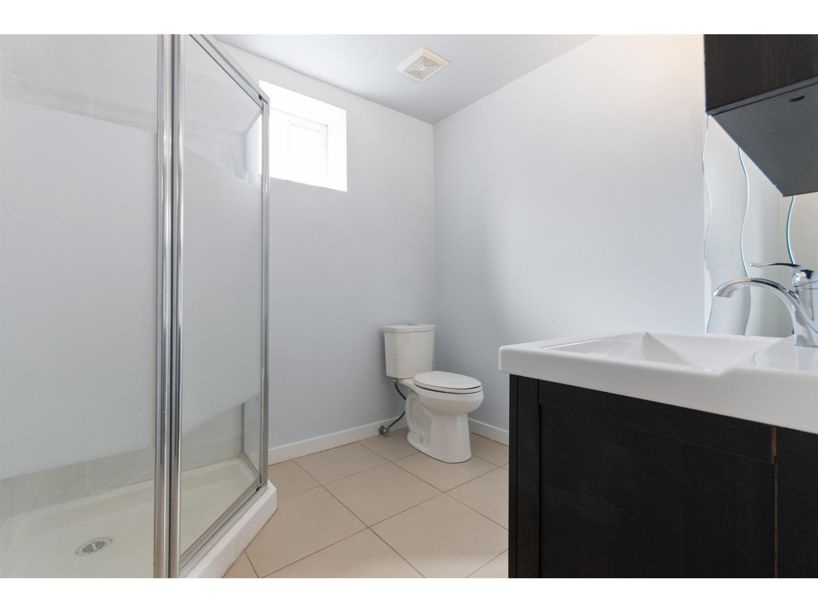 574 Park Street Property Photo 33