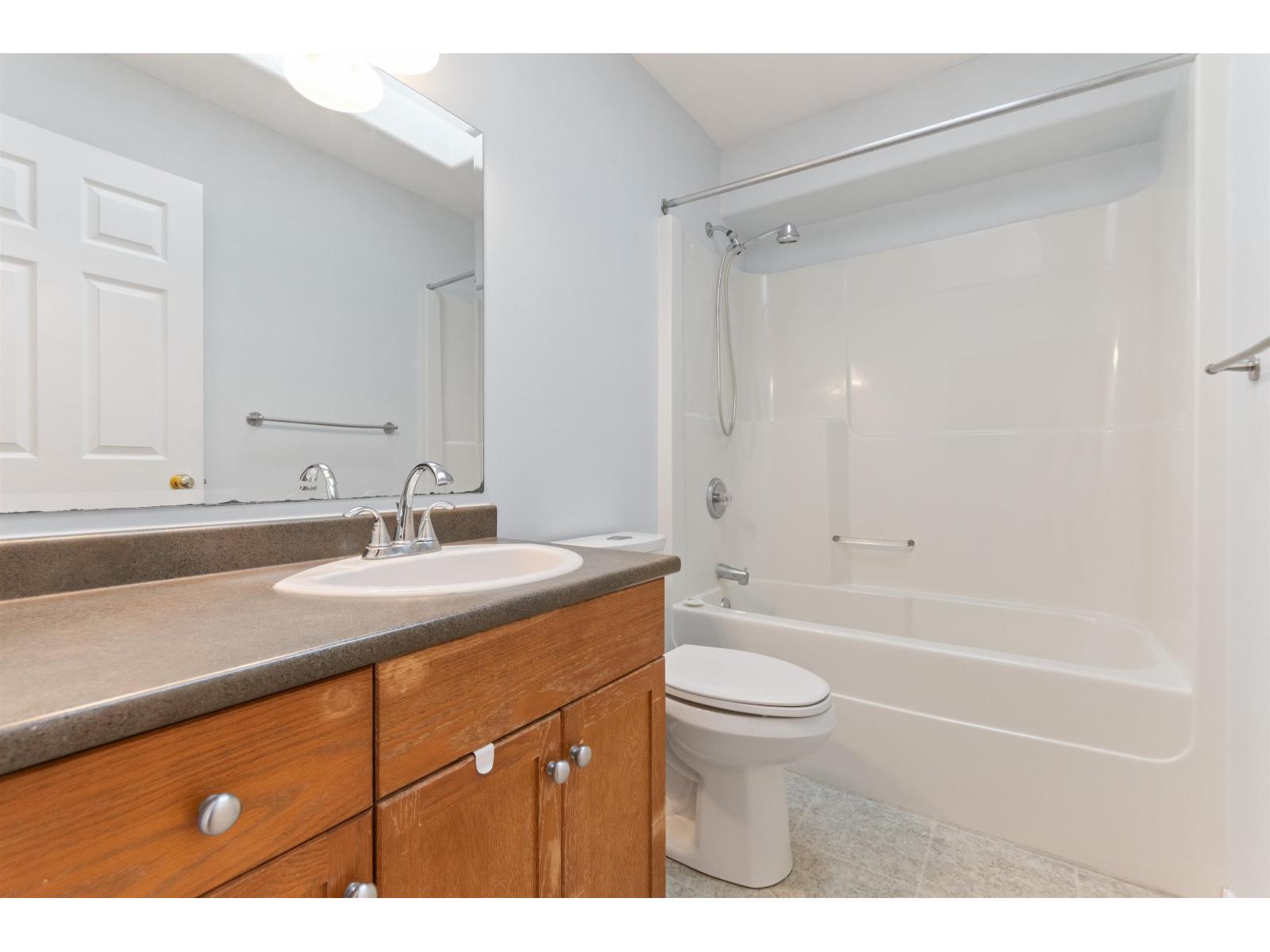 574 Park Street Property Photo 34
