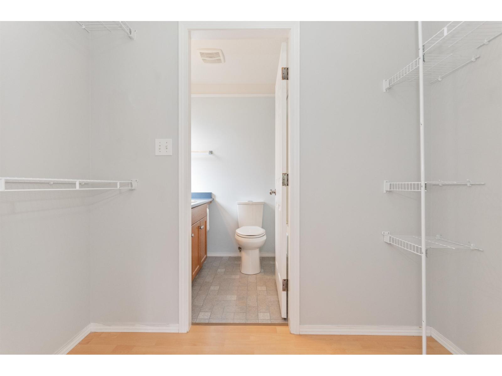 574 Park Street Property Photo 36
