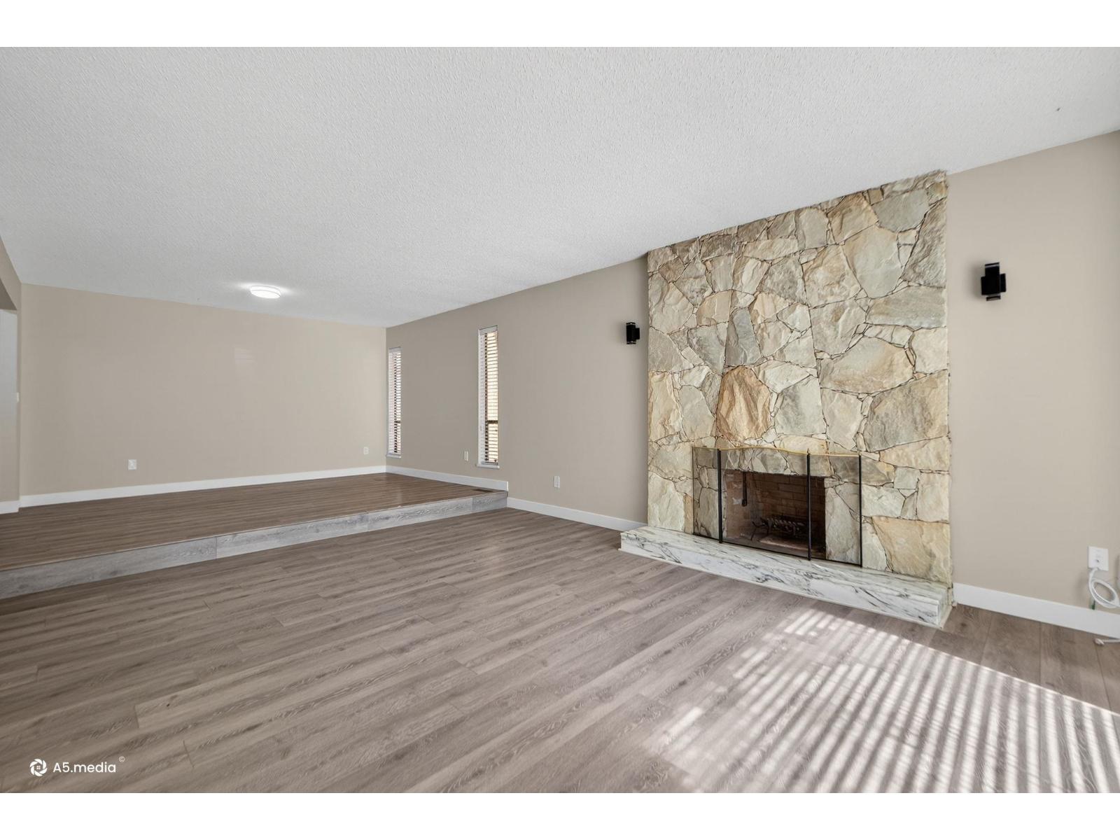 14085 114a Avenue Property Photo 6