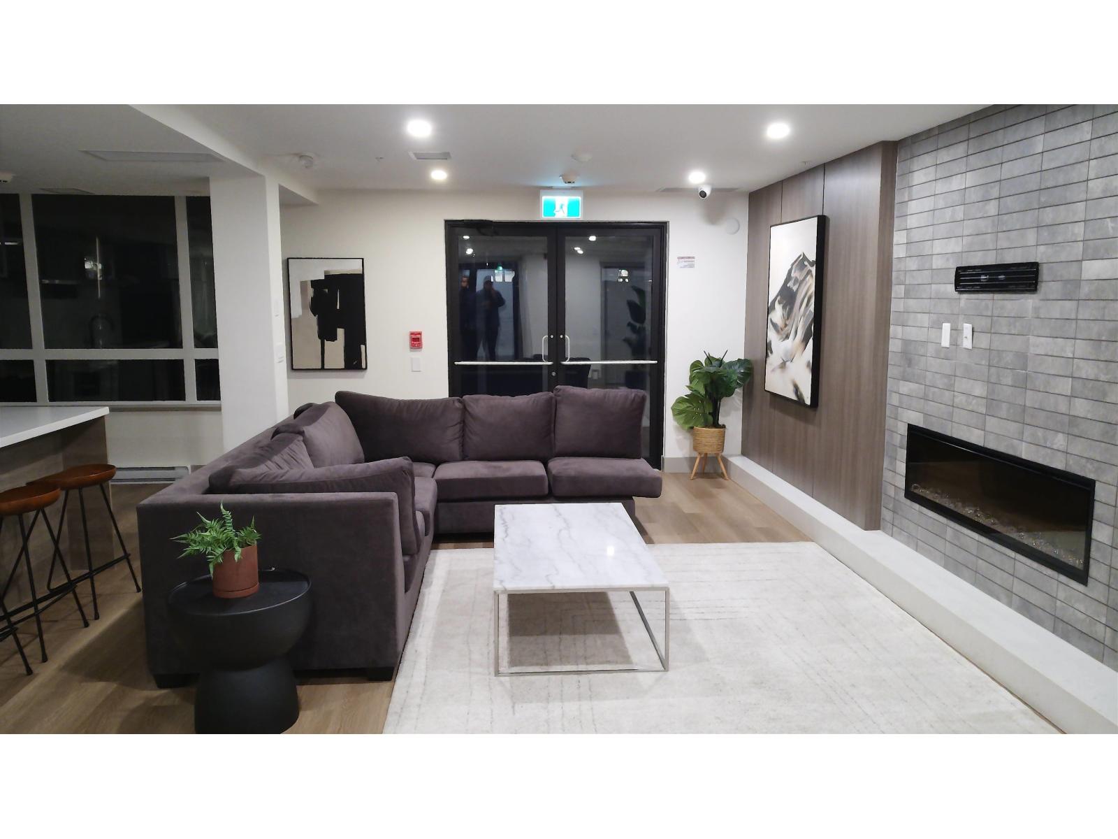 501 10778 138 Street Property Photo 14