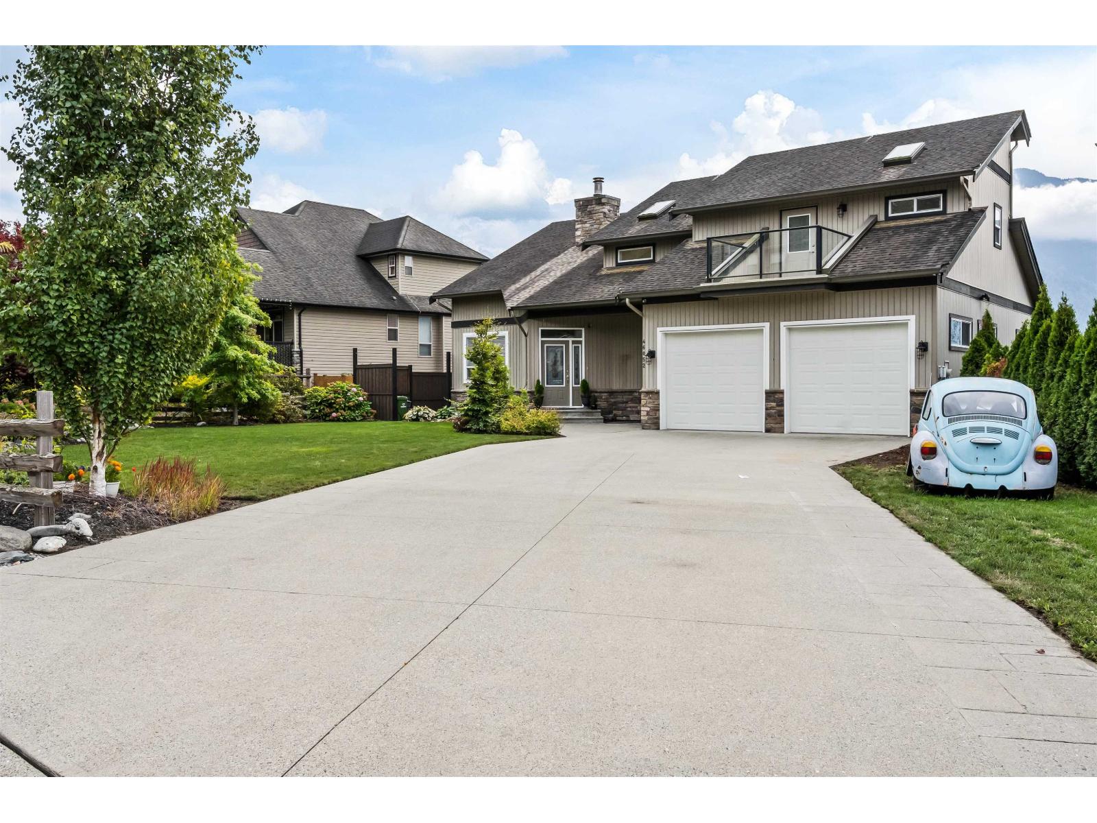46052 Bridle Ridge Crescent Property Photo 2
