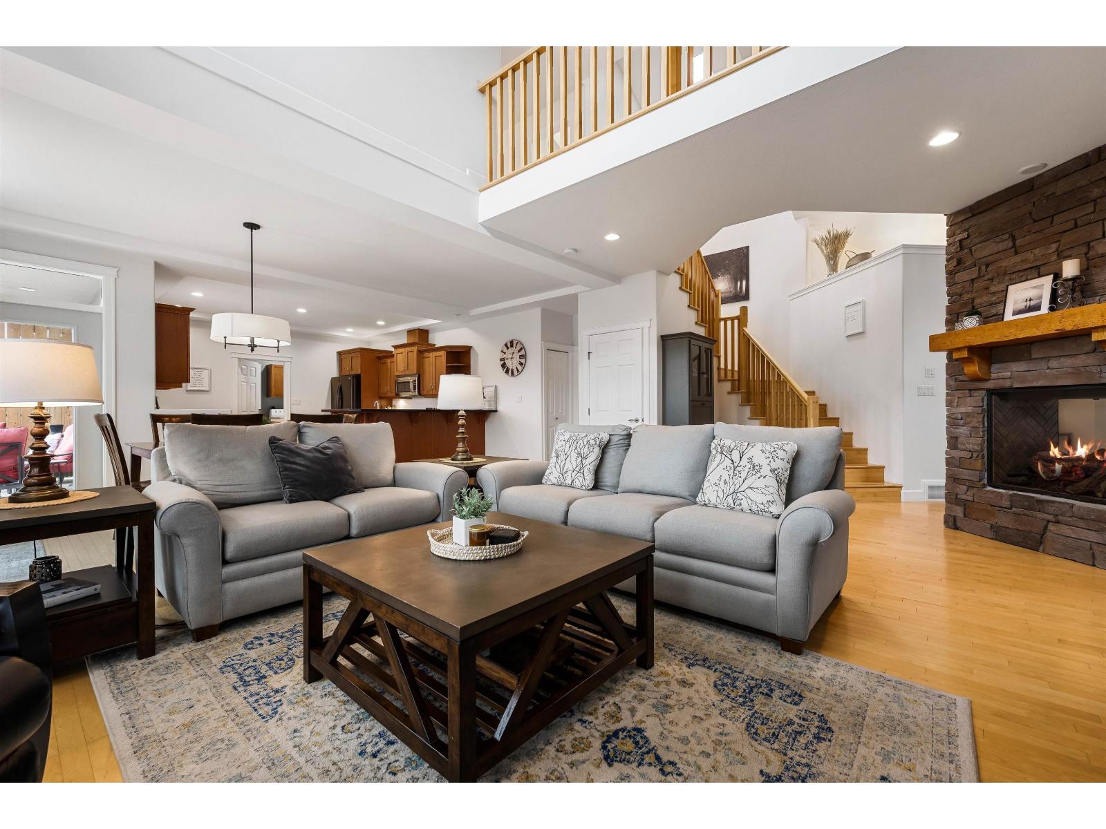 46052 Bridle Ridge Crescent Property Photo 9