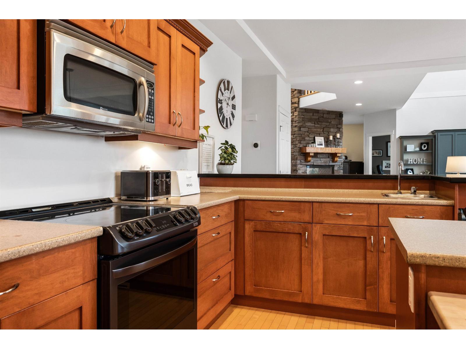 46052 Bridle Ridge Crescent Property Photo 17
