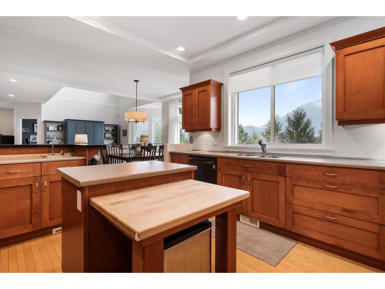 46052 Bridle Ridge Crescent Property Photo 18