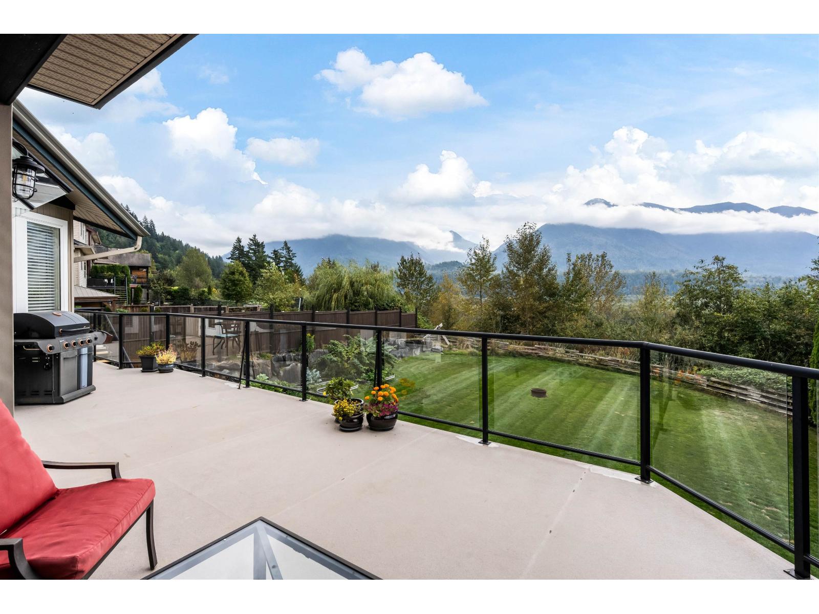 46052 Bridle Ridge Crescent Property Photo 19
