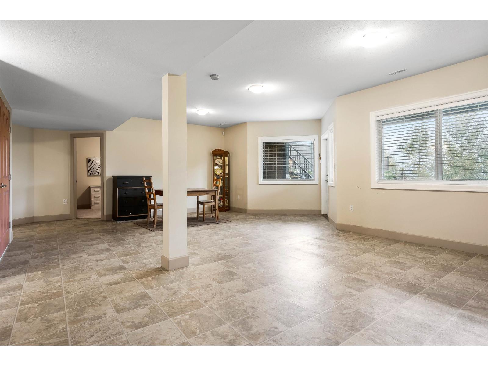 46052 Bridle Ridge Crescent Property Photo 33