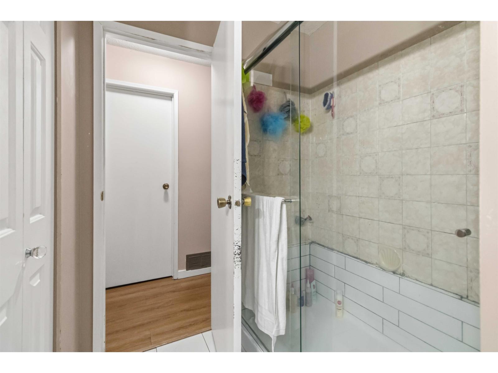3273 Cheam Drive Property Photo 14