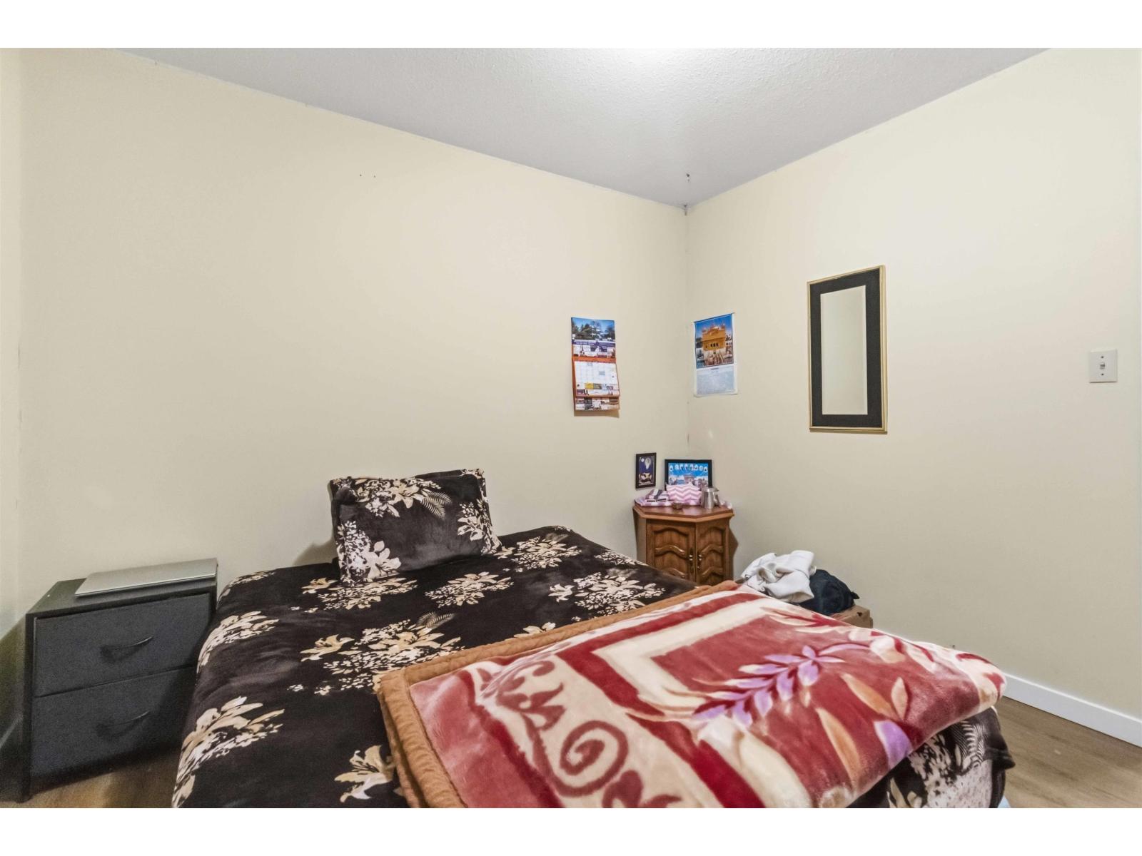 3273 Cheam Drive Property Photo 15