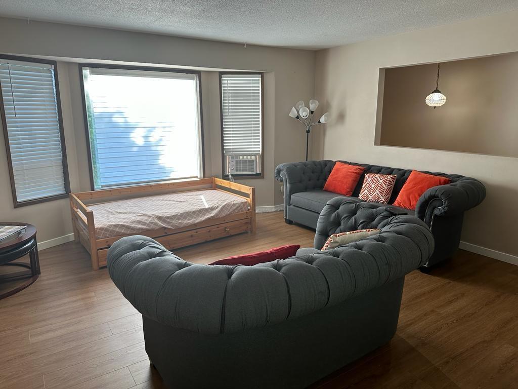 3273 Cheam Drive Property Photo 39