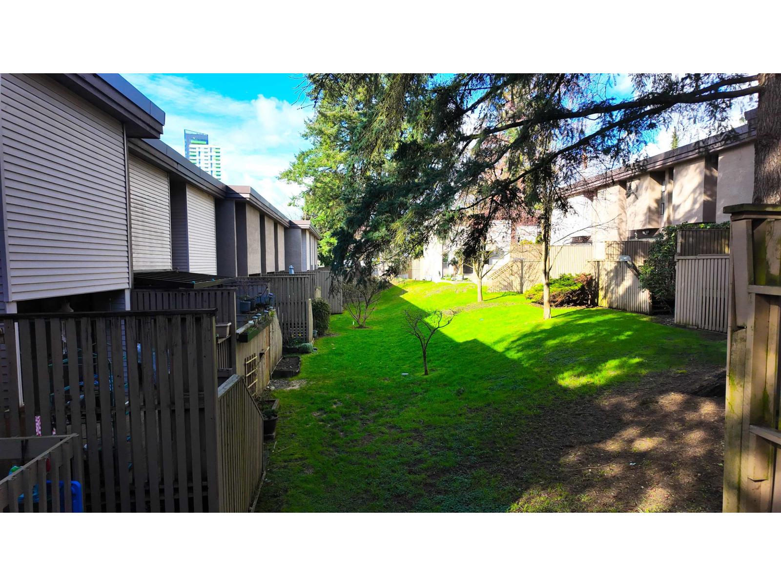 89 13776 Central Avenue Property Photo 5