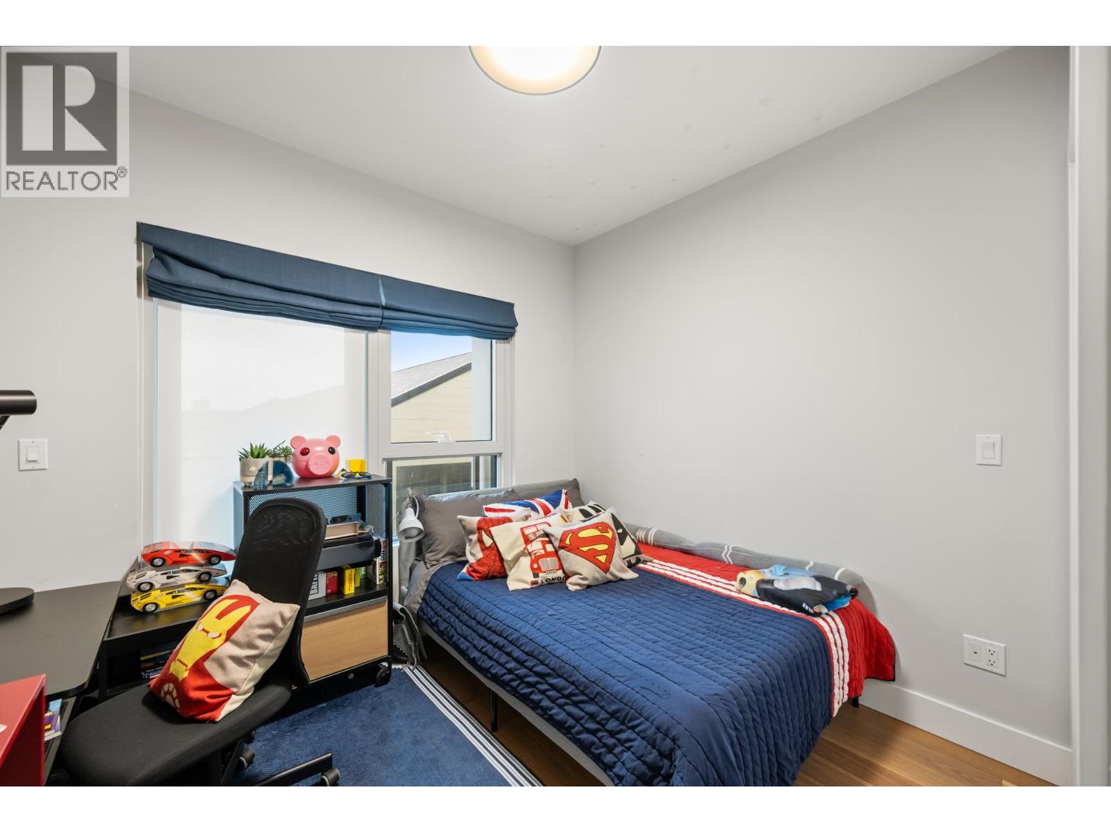 401 2687 Maple Street Property Photo 28
