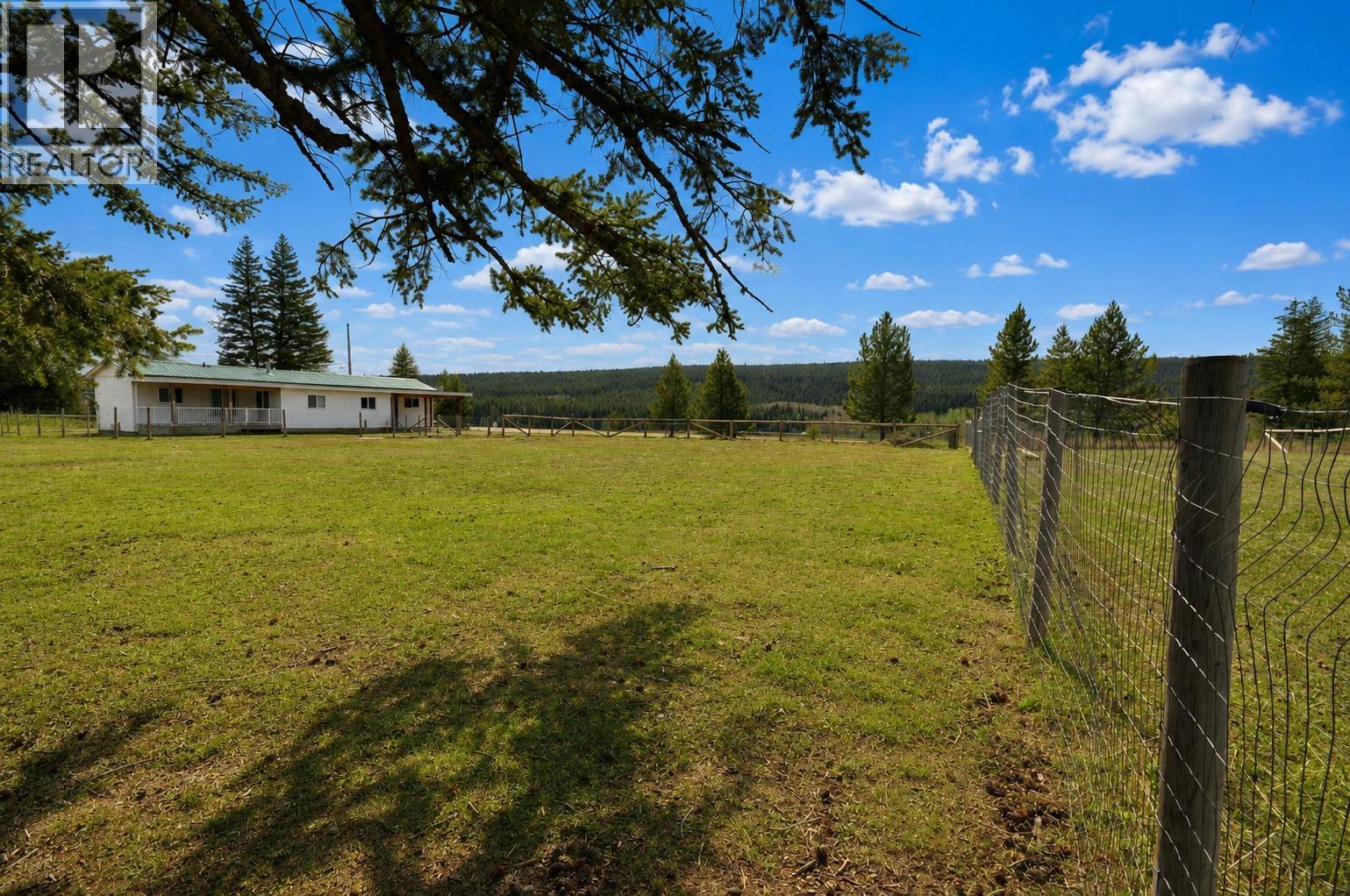 3238 Hinsche Road Property Photo 1