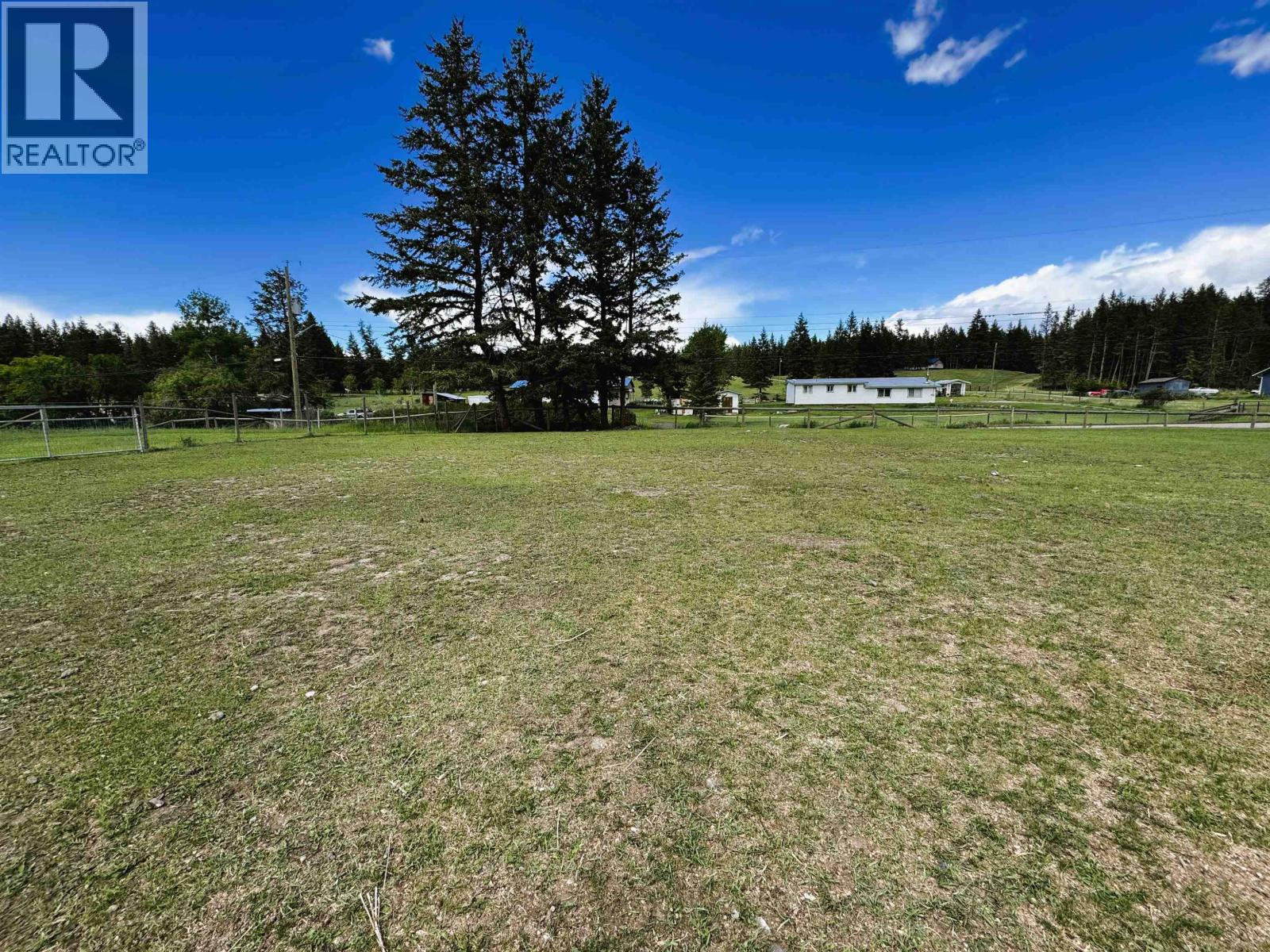 3238 Hinsche Road Property Photo 5