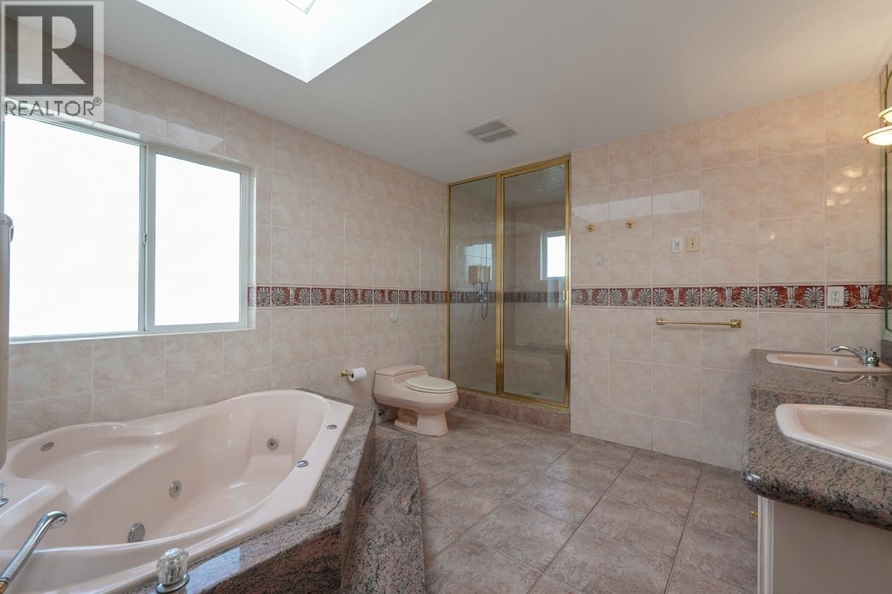 3420 Rosamond Avenue Property Photo 20