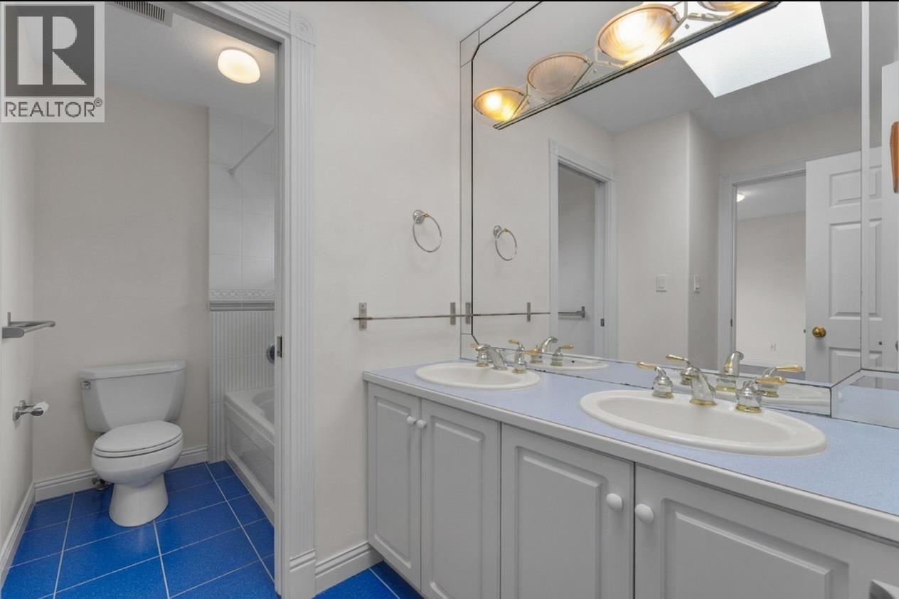 3420 Rosamond Avenue Property Photo 24