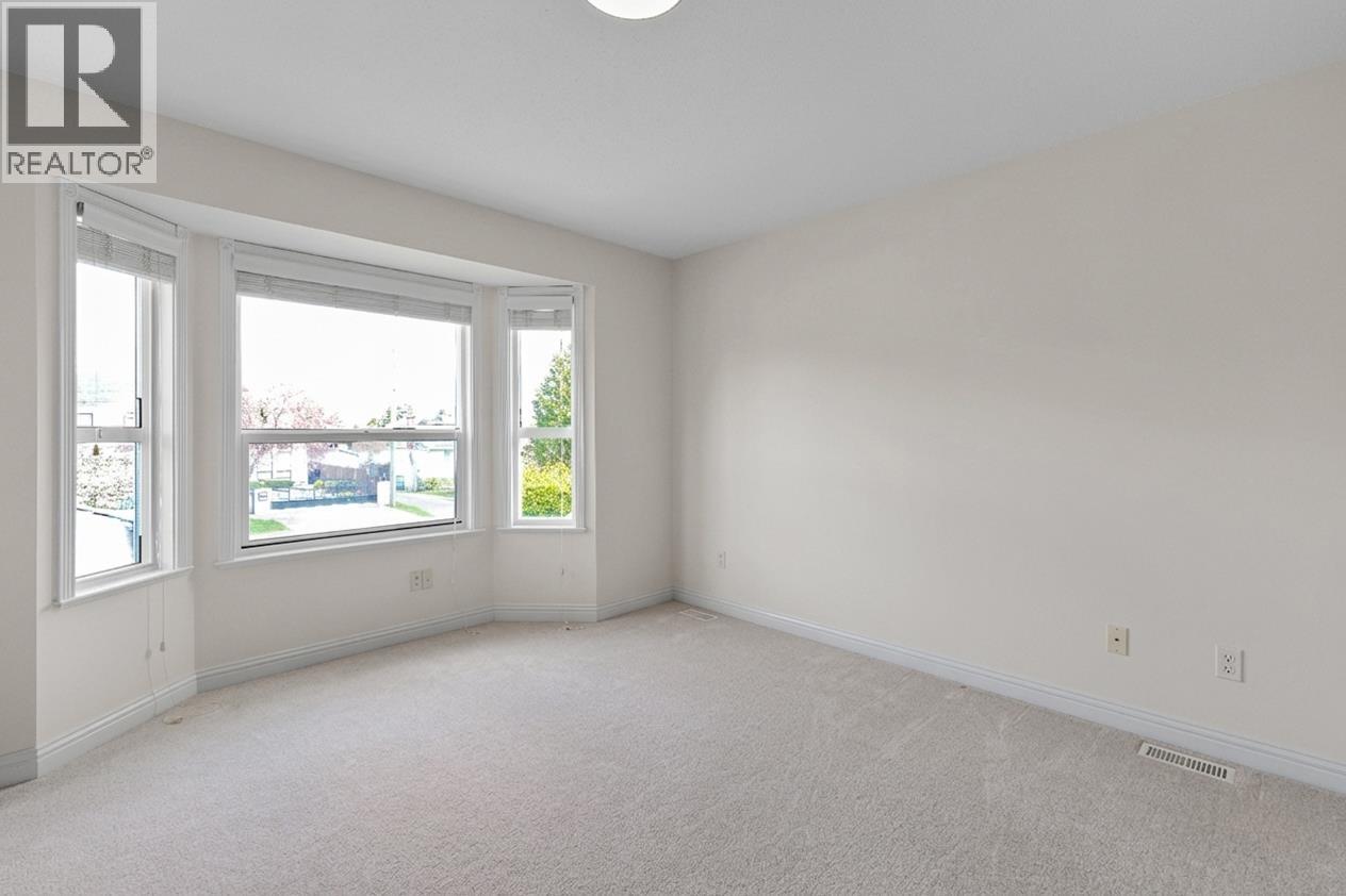 3420 Rosamond Avenue Property Photo 26