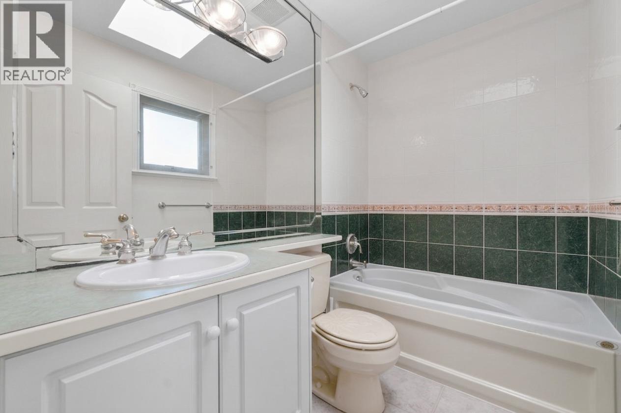 3420 Rosamond Avenue Property Photo 30