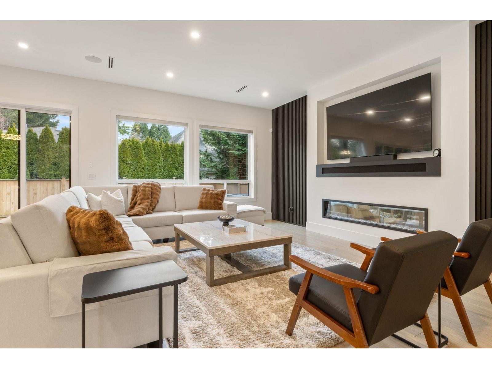 13125 14 Avenue Property Photo 15