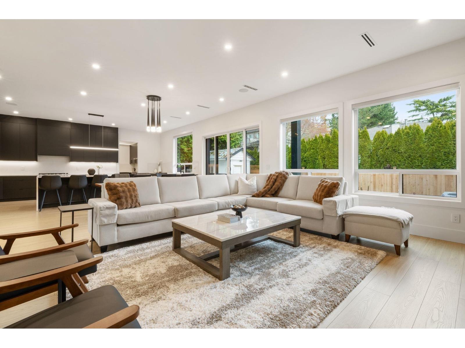 13125 14 Avenue Property Photo 17